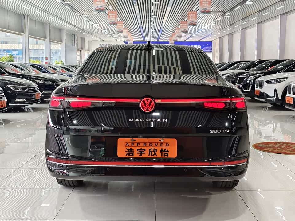 Volkswagen Magotan
