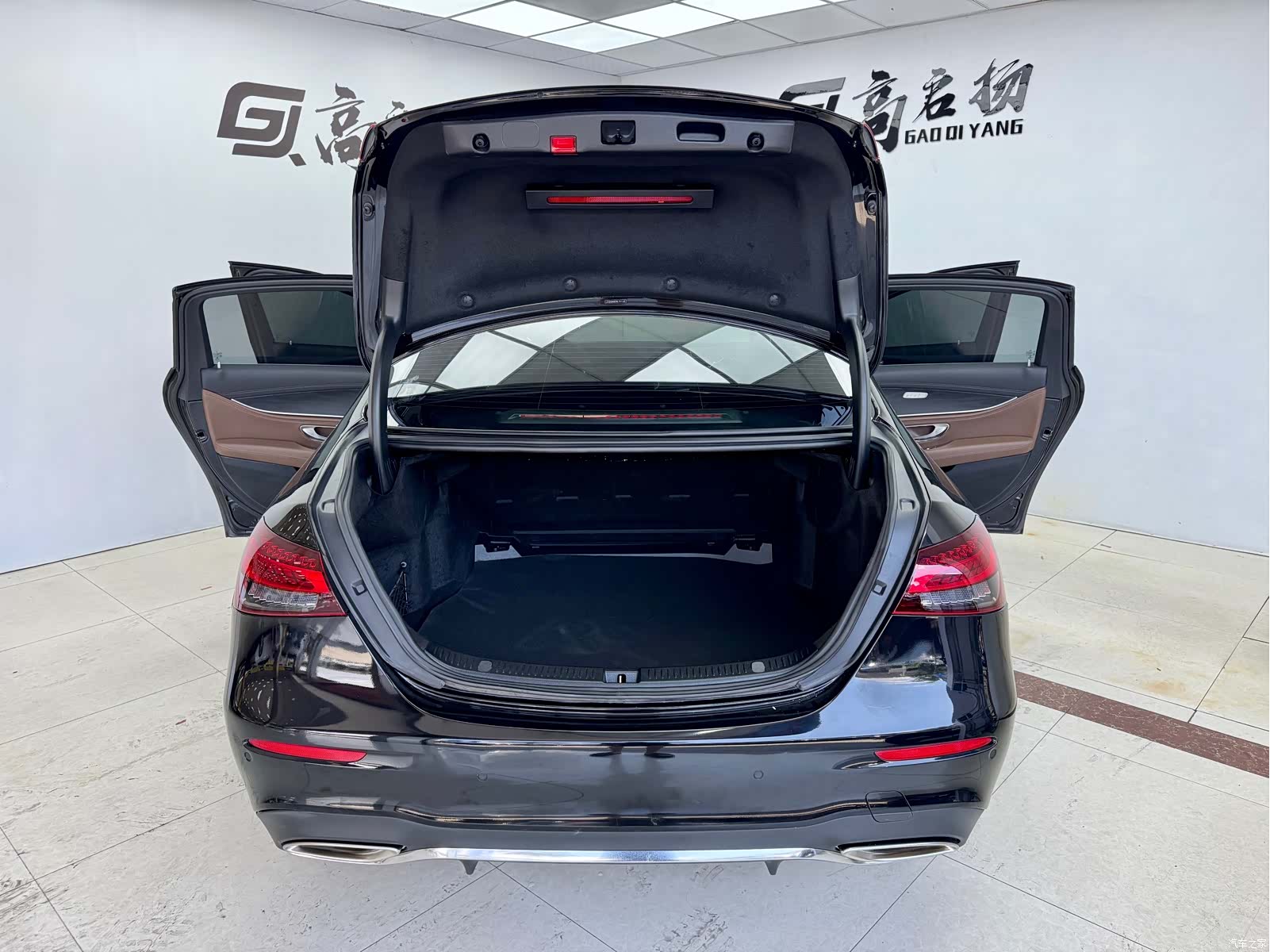 Mercedes-Benz E-Class, 2022 21