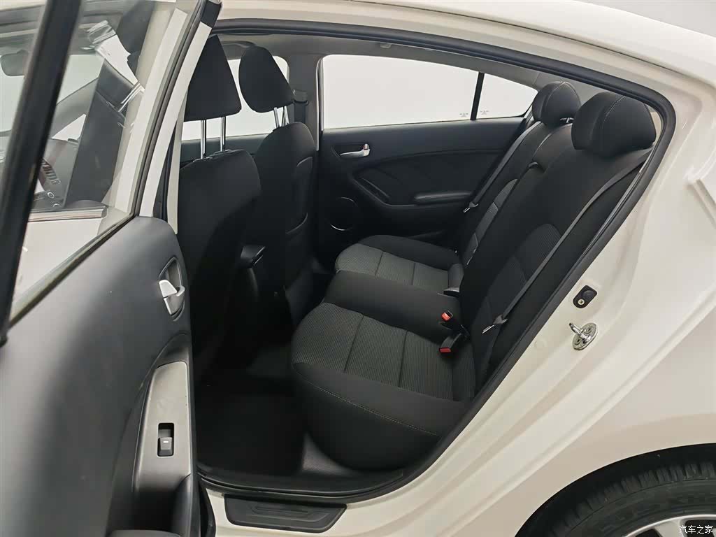 Kia K3, 2016 15