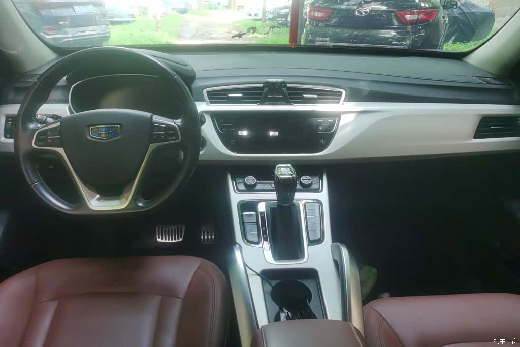 Geely Boyue, 2018 12