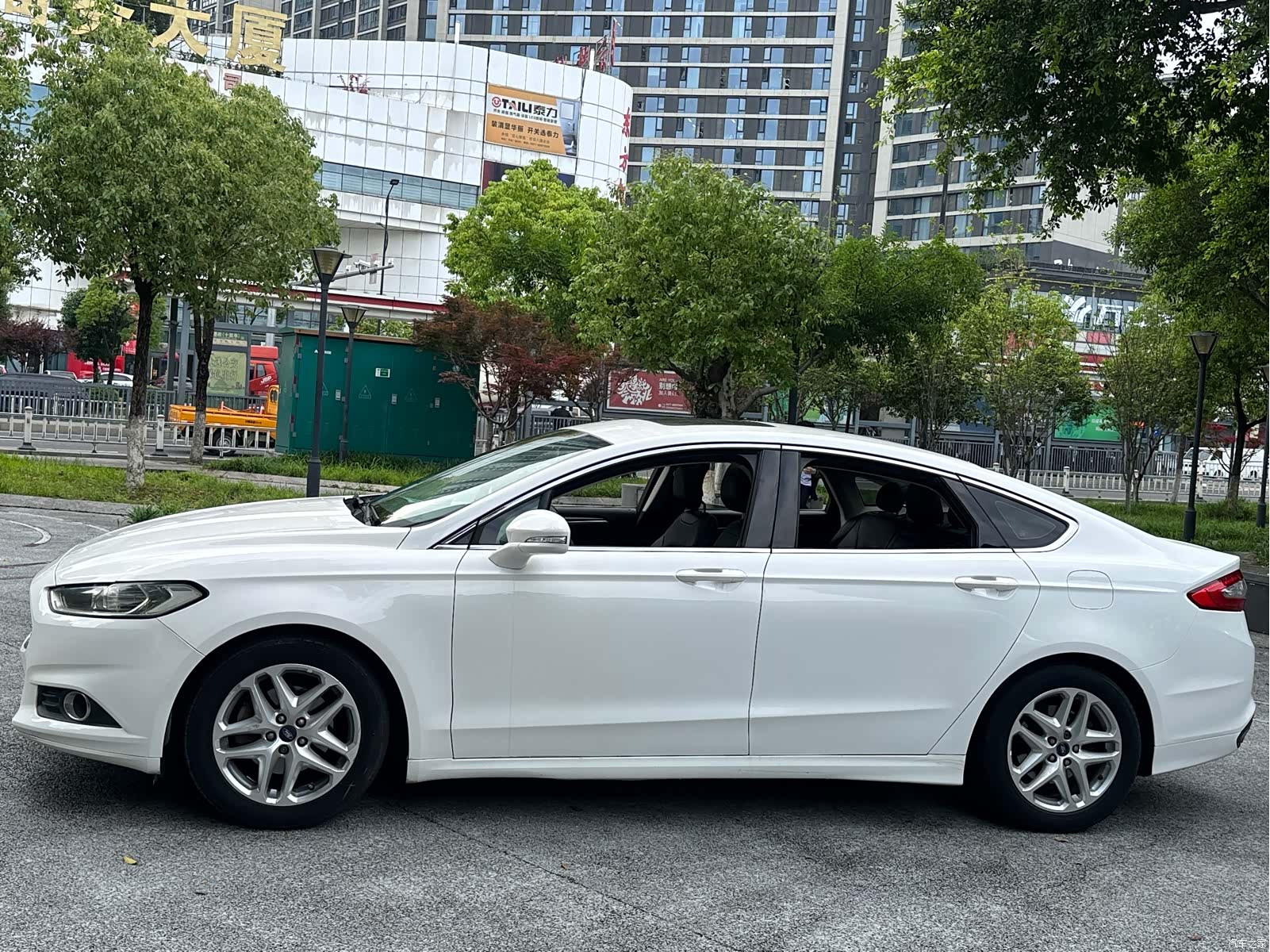 Ford Mondeo, 2015 7