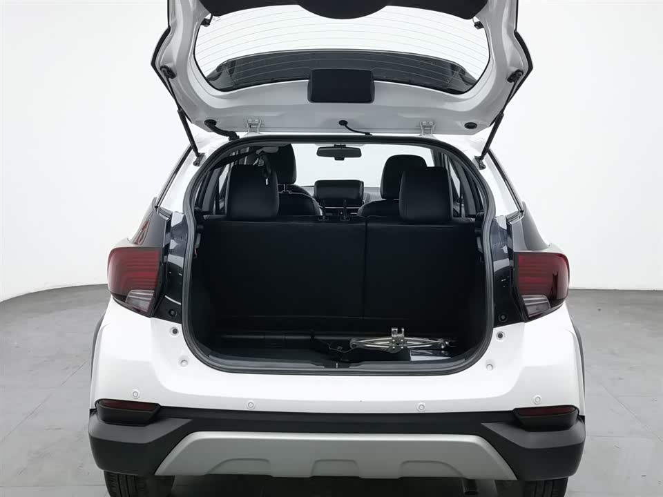 Toyota YARiS L Zhixuan