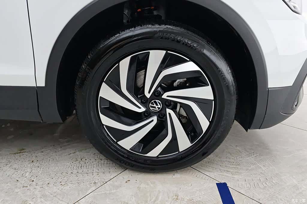 Volkswagen Tiguan L, 2024 6