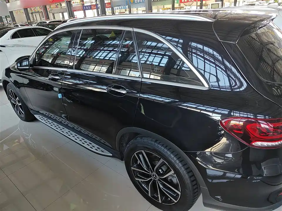Mercedes-Benz GLC Mercedes-Benz GLC