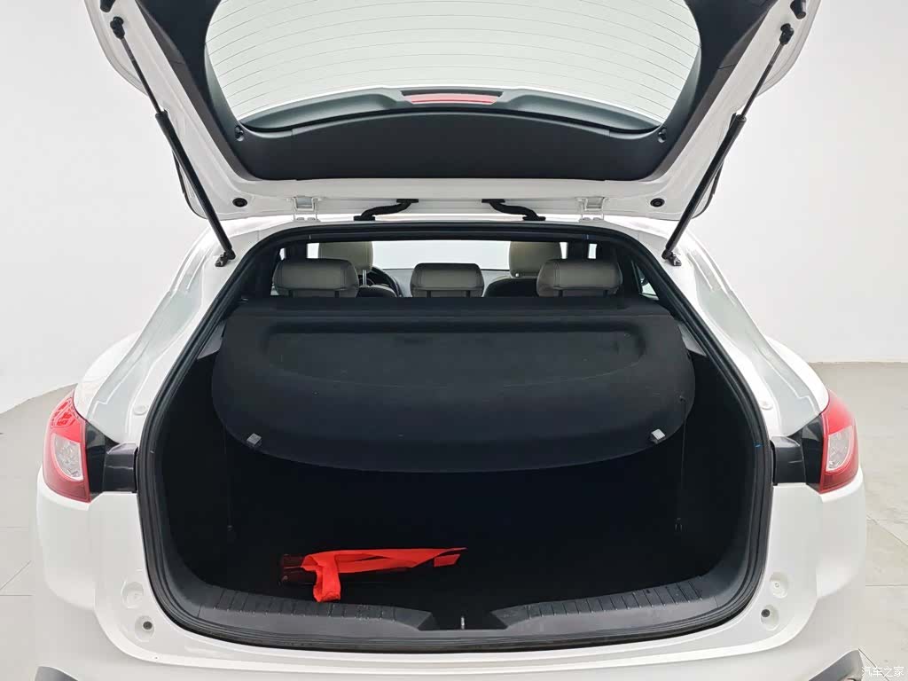 Mazda CX-4, 2016 16
