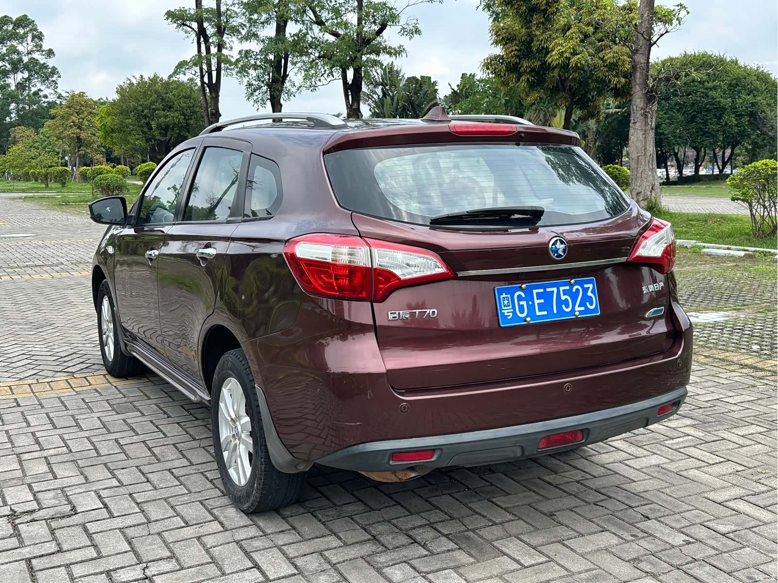 Nissan T70, 2015 6