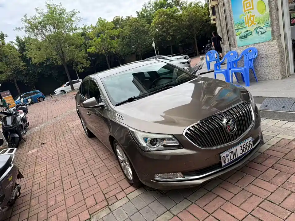 Buick Lacrosse