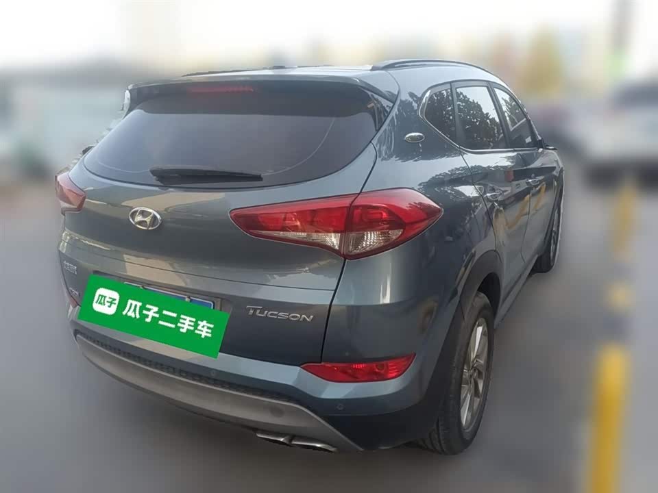 Hyundai Tucson