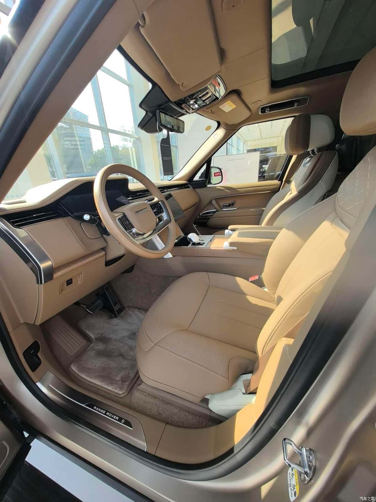 Land Rover Range Rover, 1900 4