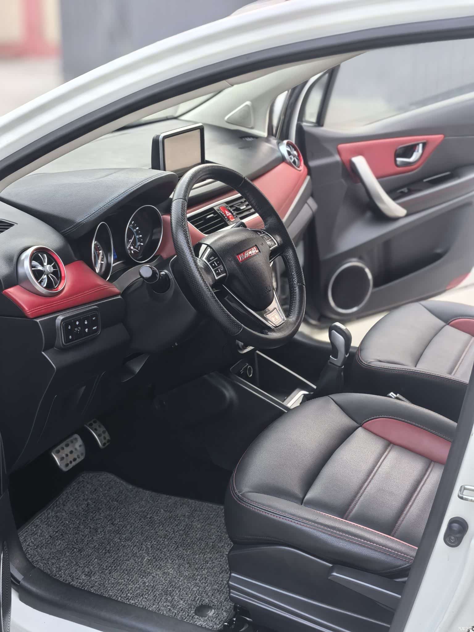 Haval H1, 2015 11