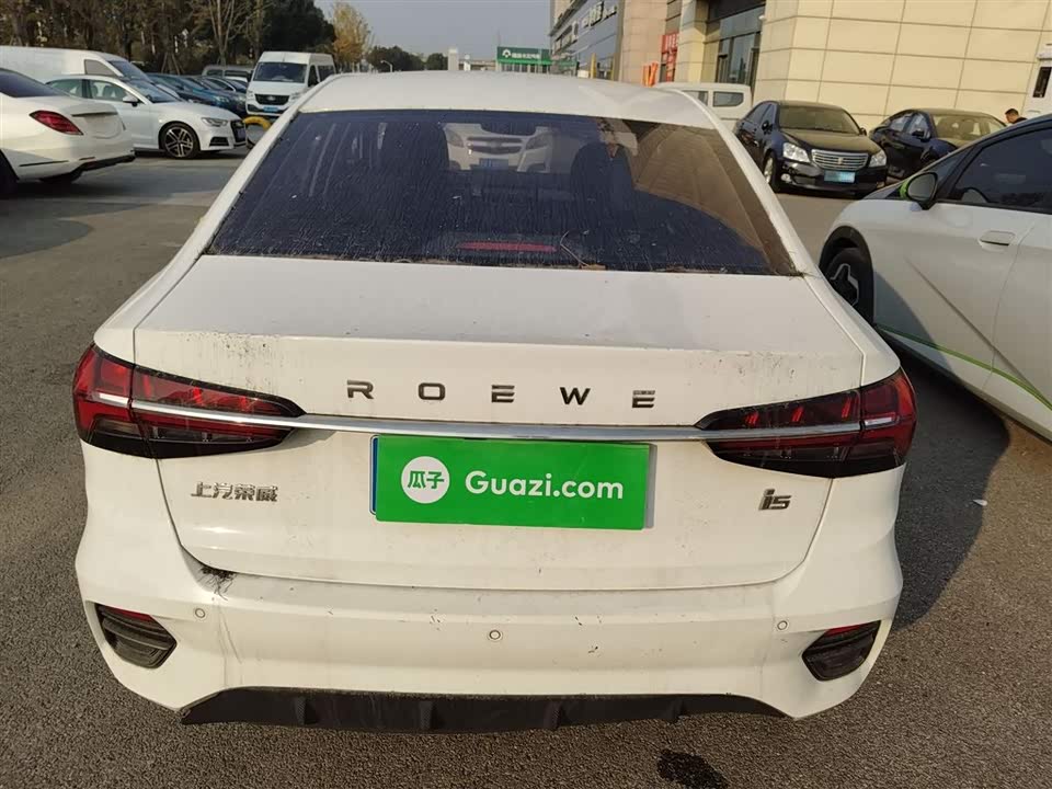 Roewe i5