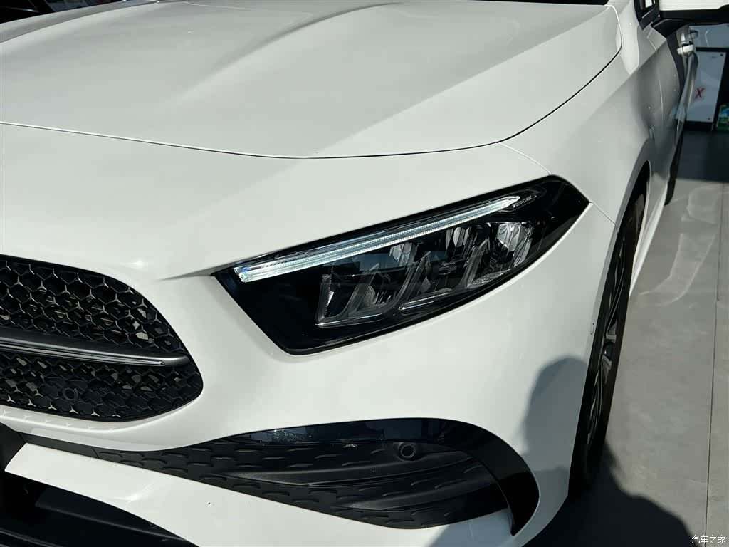 Mercedes-Benz A-Class, 2023 9