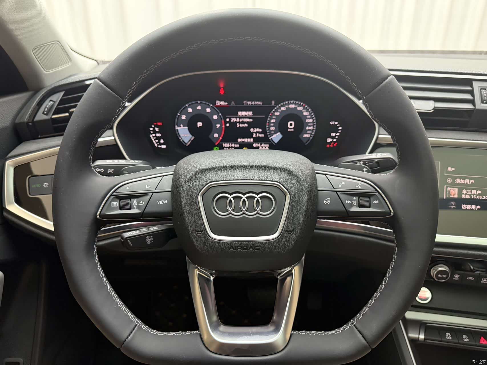 Audi Q3, 2023 6