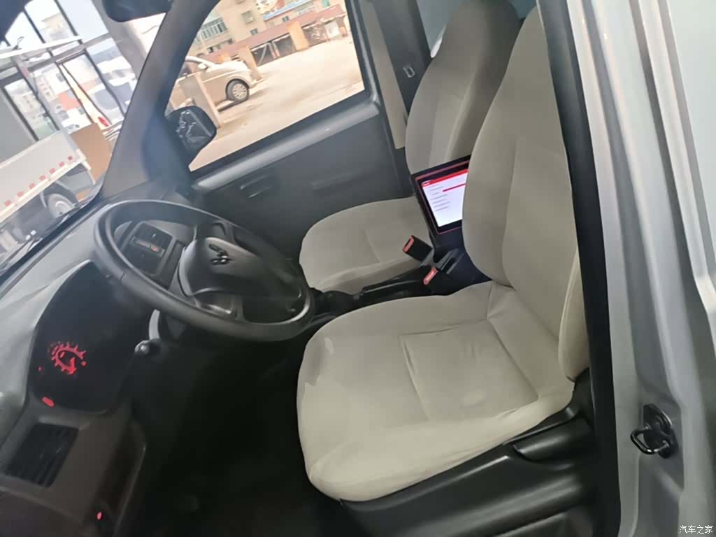 Wuling S, 2022 15
