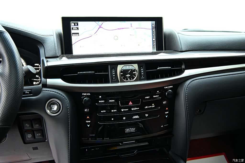Lexus LX, 2022 17