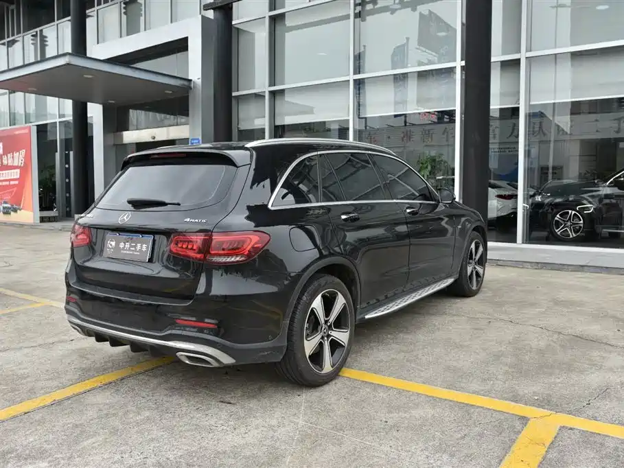 Mercedes-Benz GLC Mercedes-Benz GLC