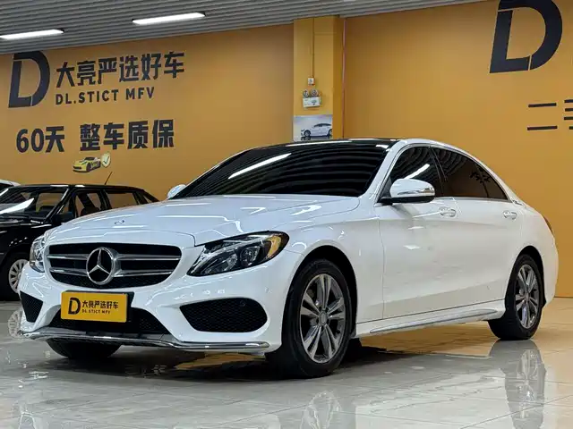 Mercedes-Benz C-Class 2017 — купить из Китая под заказ