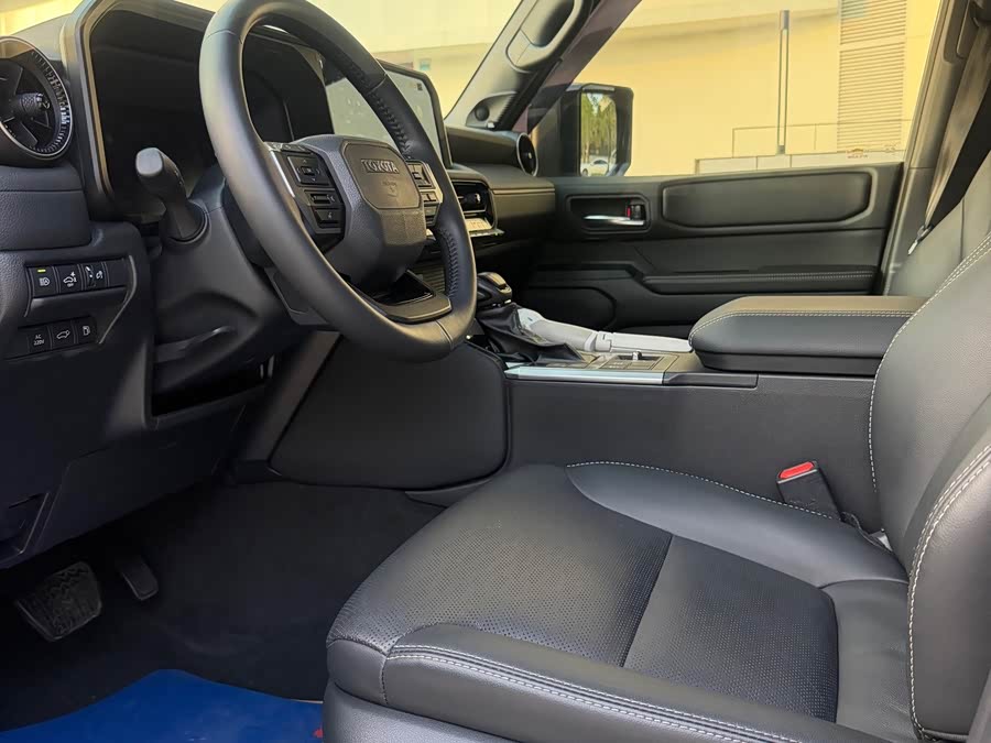 Toyota Prado 2025, фото 10