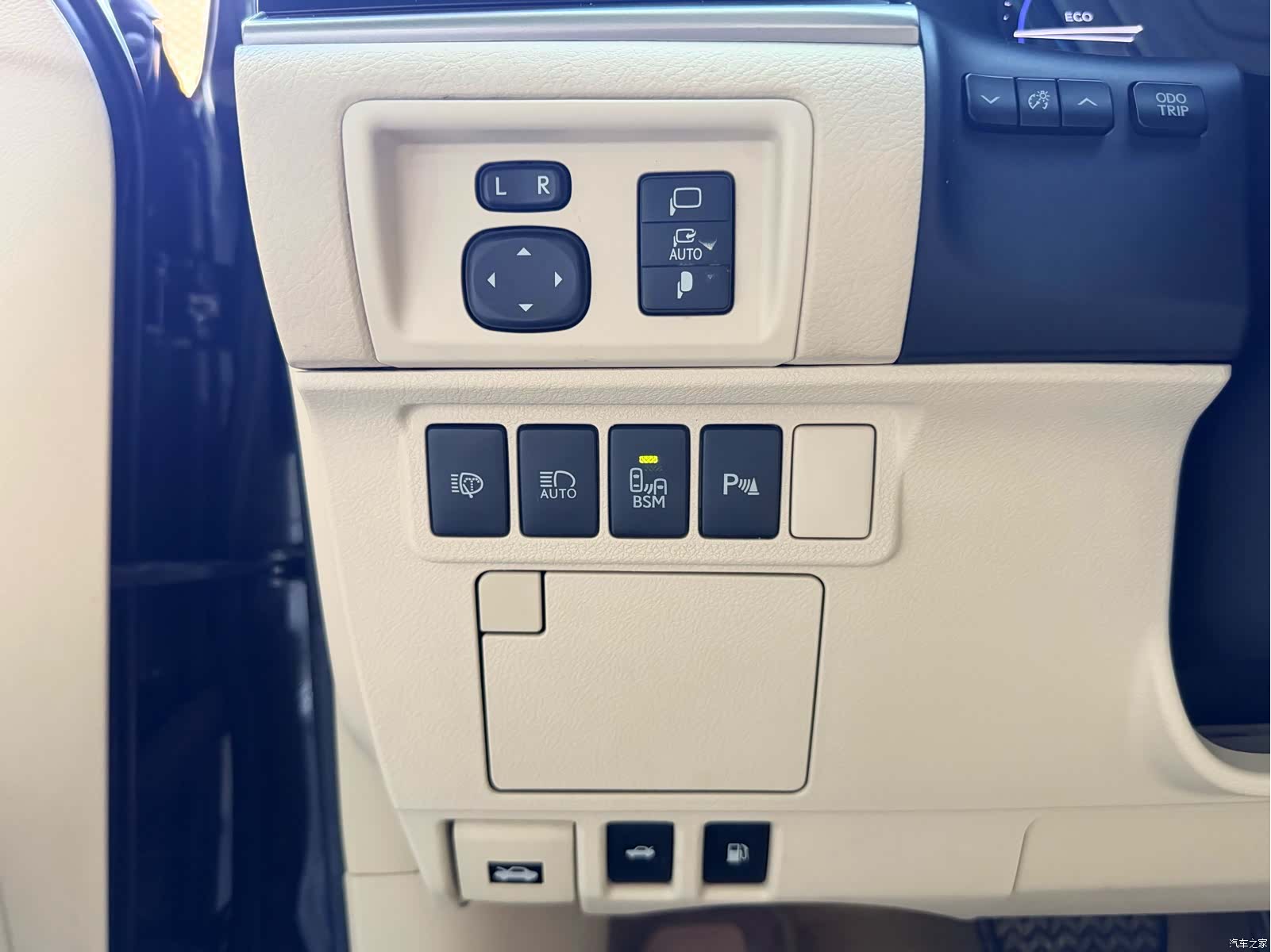 Lexus ES, 2014 28