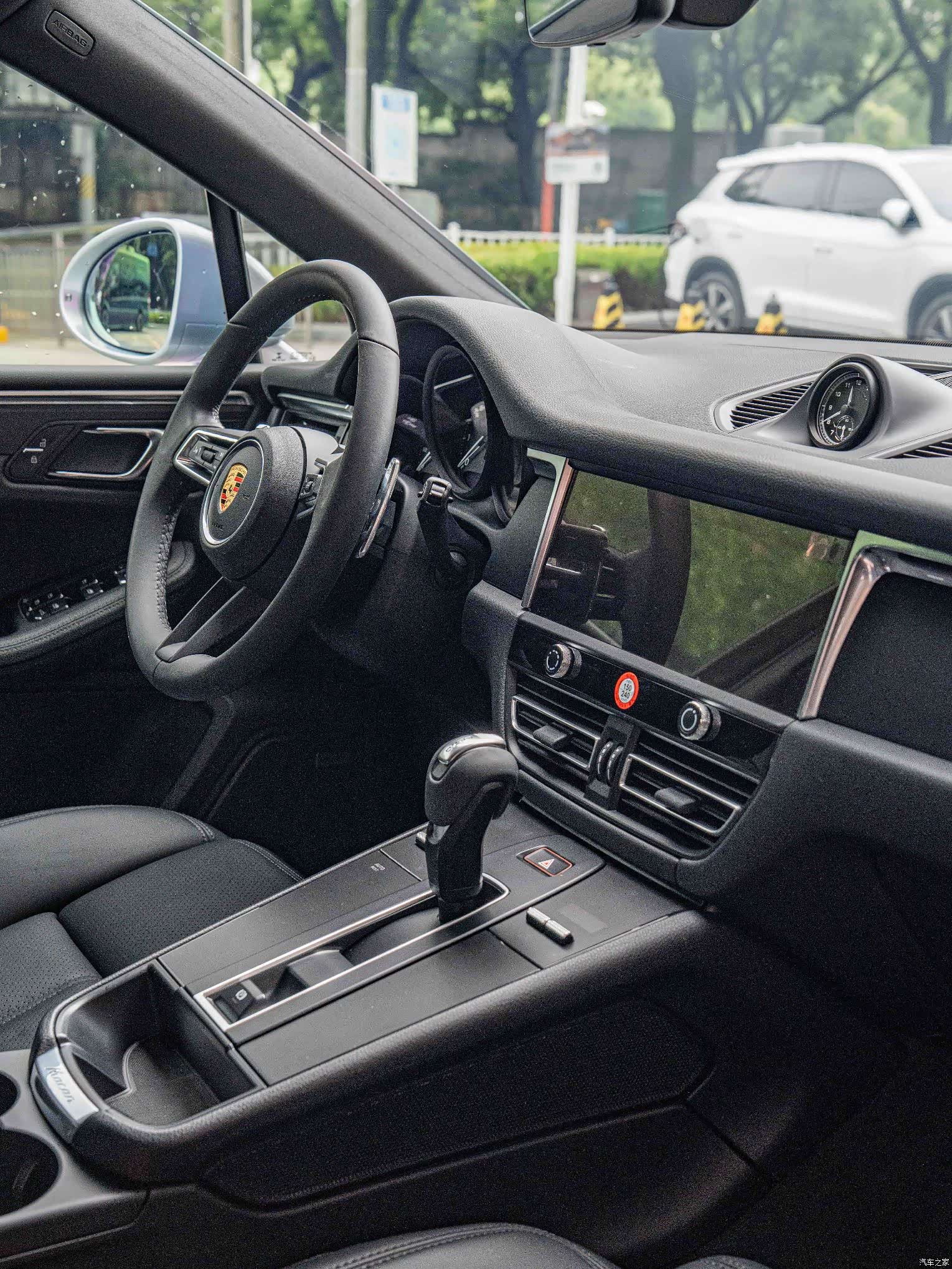 Porsche Macan, 2023 16