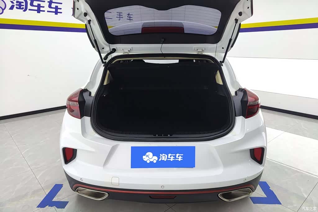 Geely Emgrand, 2021 4