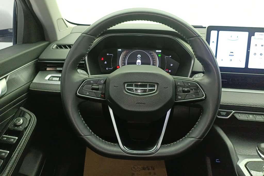 Geely Preface, 2023 15