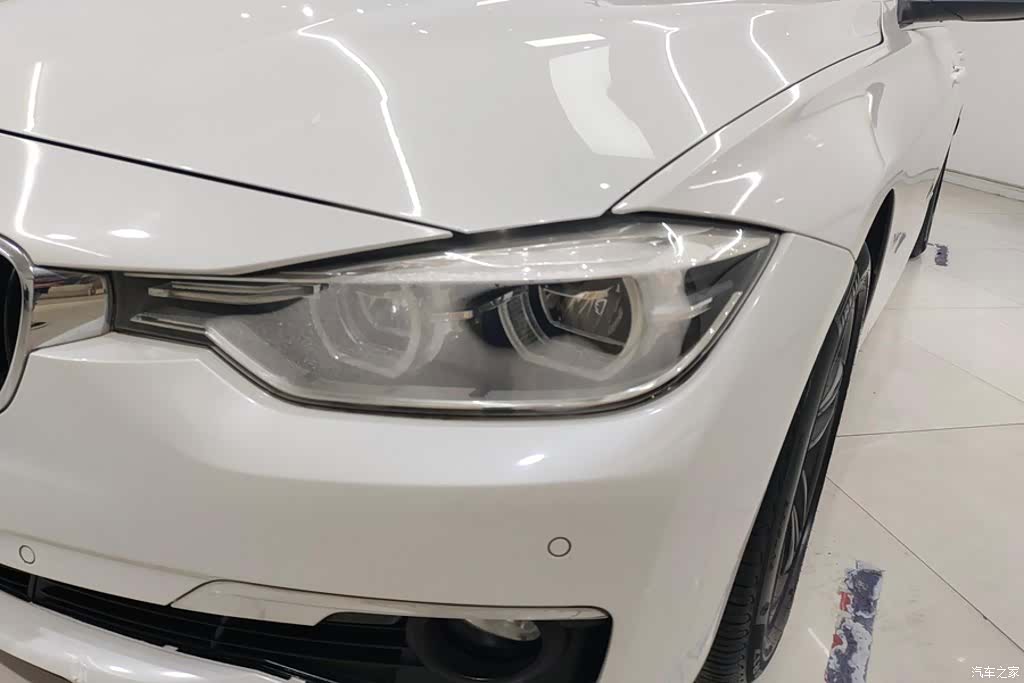 BMW 3 Series, 2017 все фото