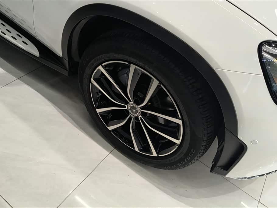 Mercedes-Benz GLC Mercedes-Benz GLC