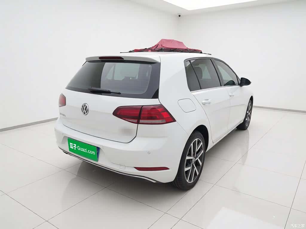 Volkswagen Golf, 2020 4