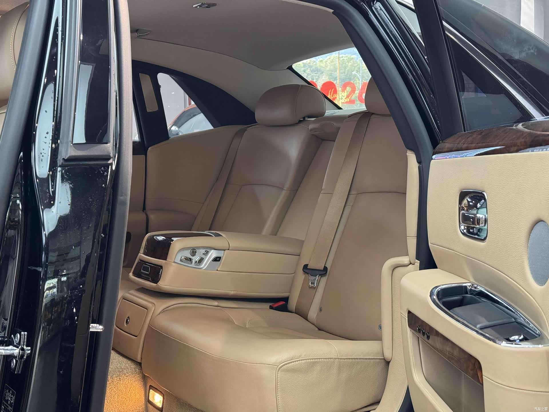 Rolls-Royce Ghost, 2013 14