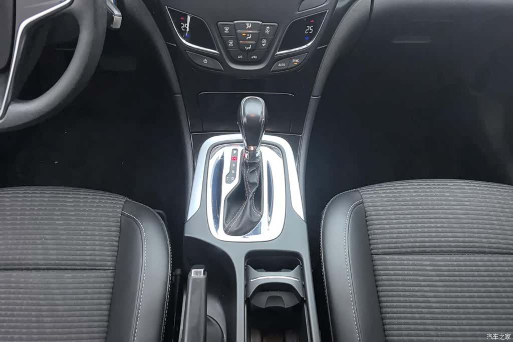 Buick Regal, 2017 16
