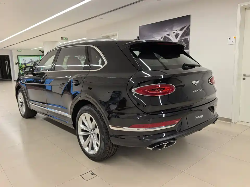 Bentley Tim Yue Bentley Tim Yue