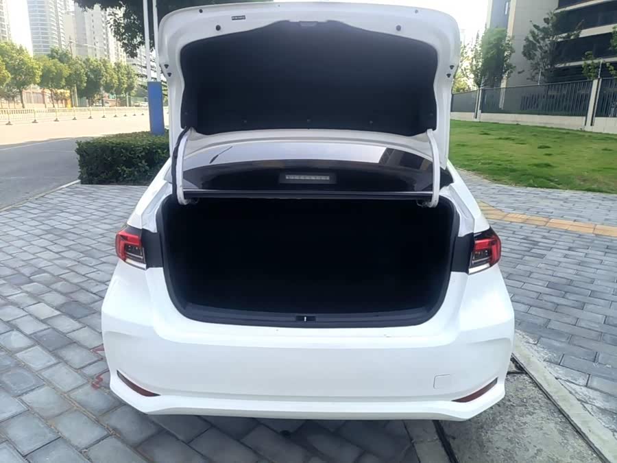 Toyota Corolla 2022, фото 19
