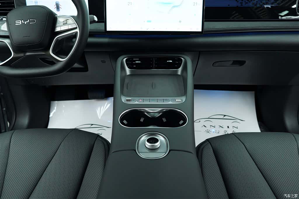 BYD HiAce, 2025 10