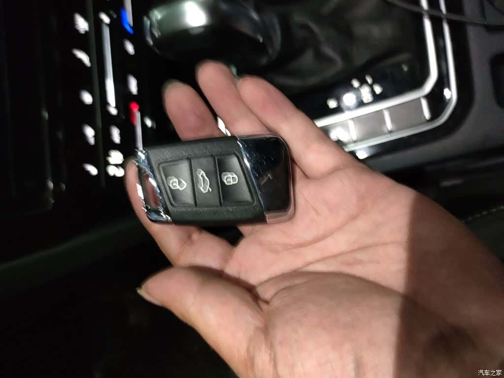 Volkswagen Magotan, 2021 9