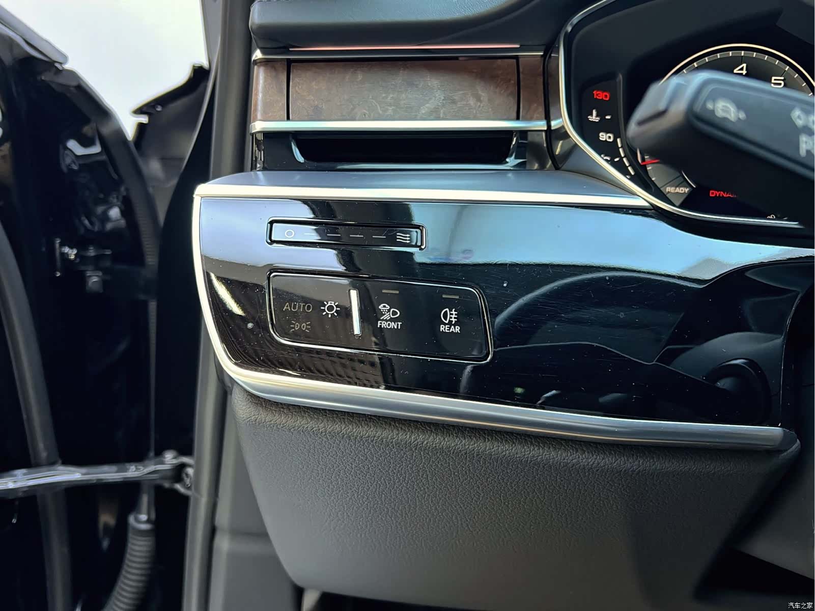 Audi A8L, 2023 18