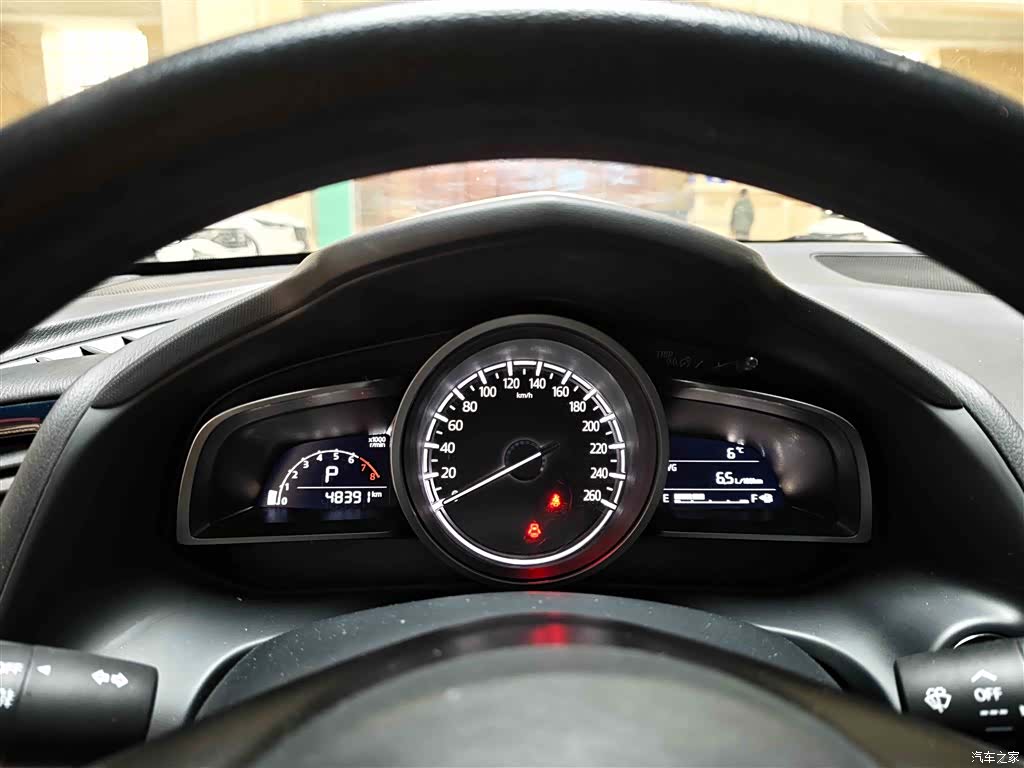Mazda CX-4, 2022 8