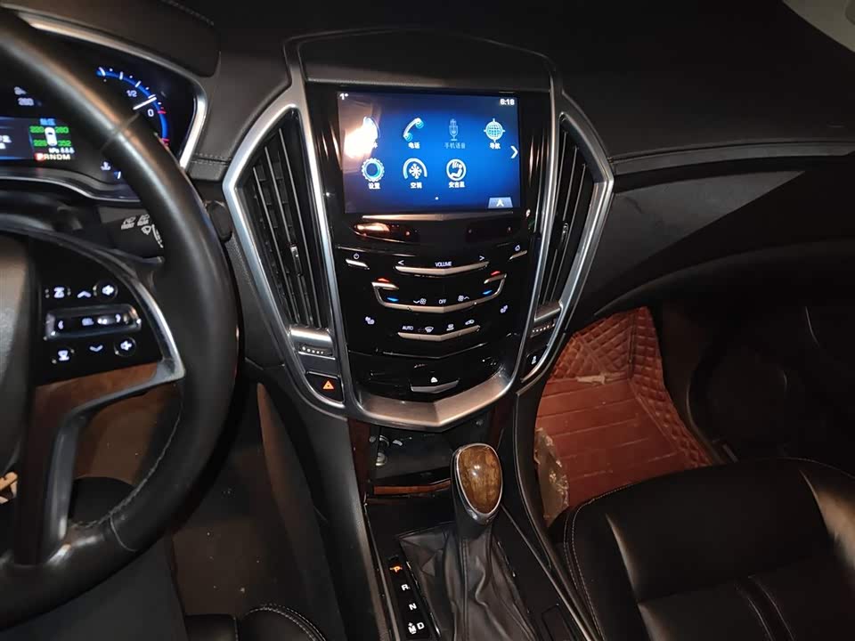 Cadillac SRX