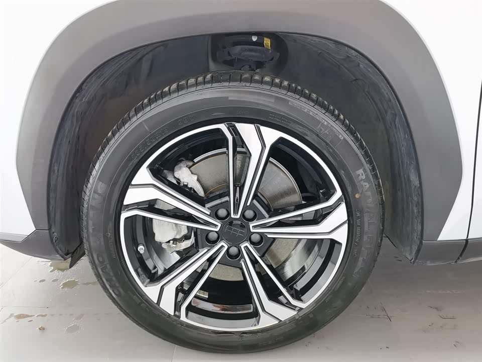 Geely Galaxy Galaxy L7