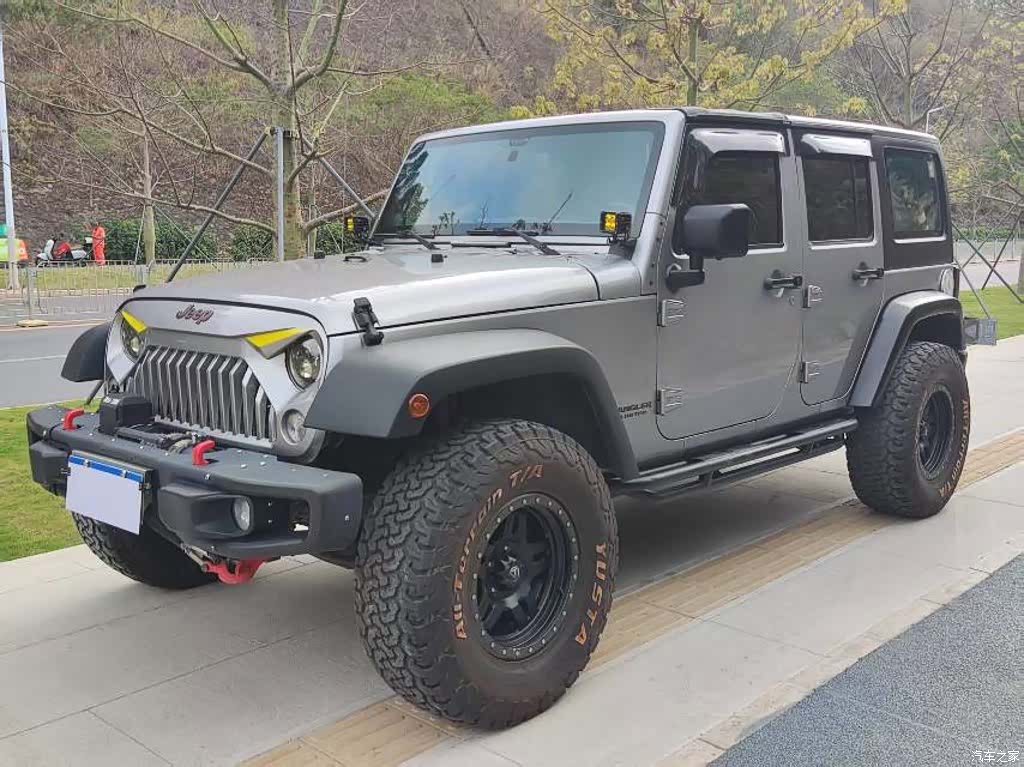 Jeep Wrangler, 2015 1