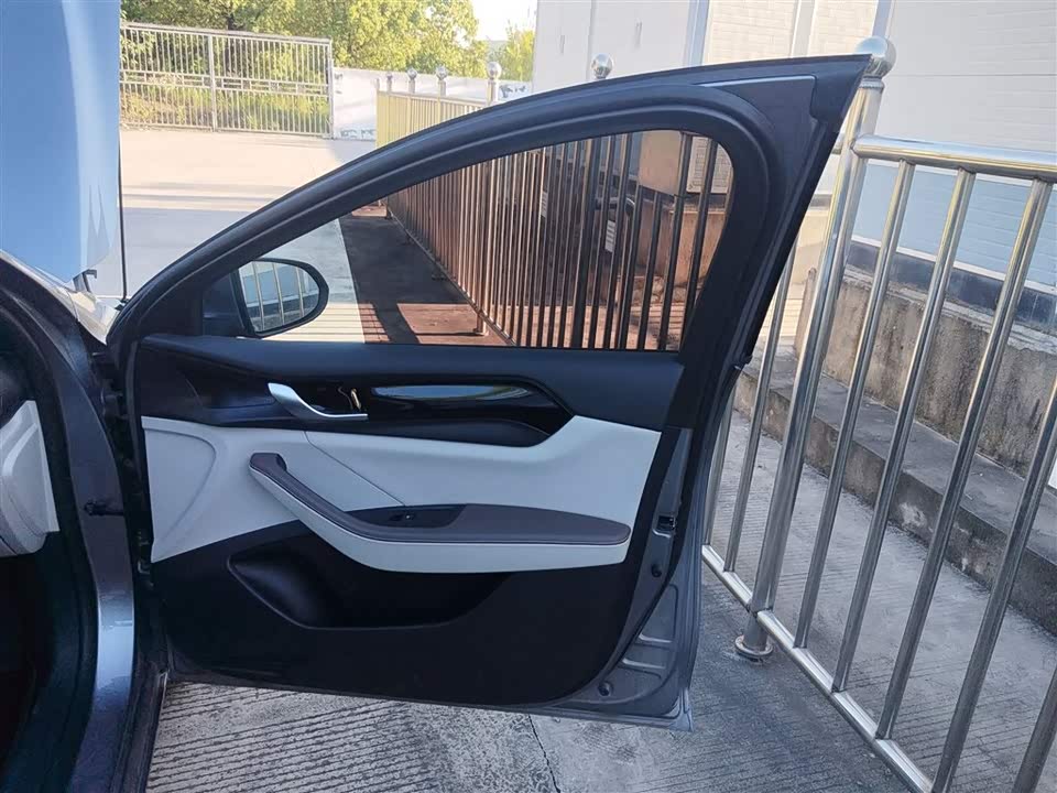 BYD Qin Yuan