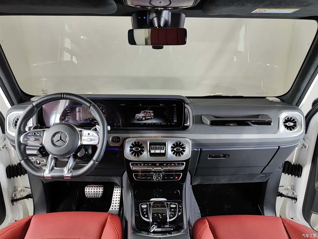 Mercedes-Benz G-Class, 2024 7
