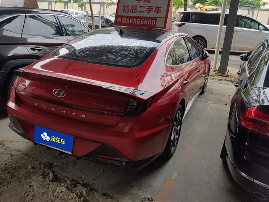 Hyundai Sonata