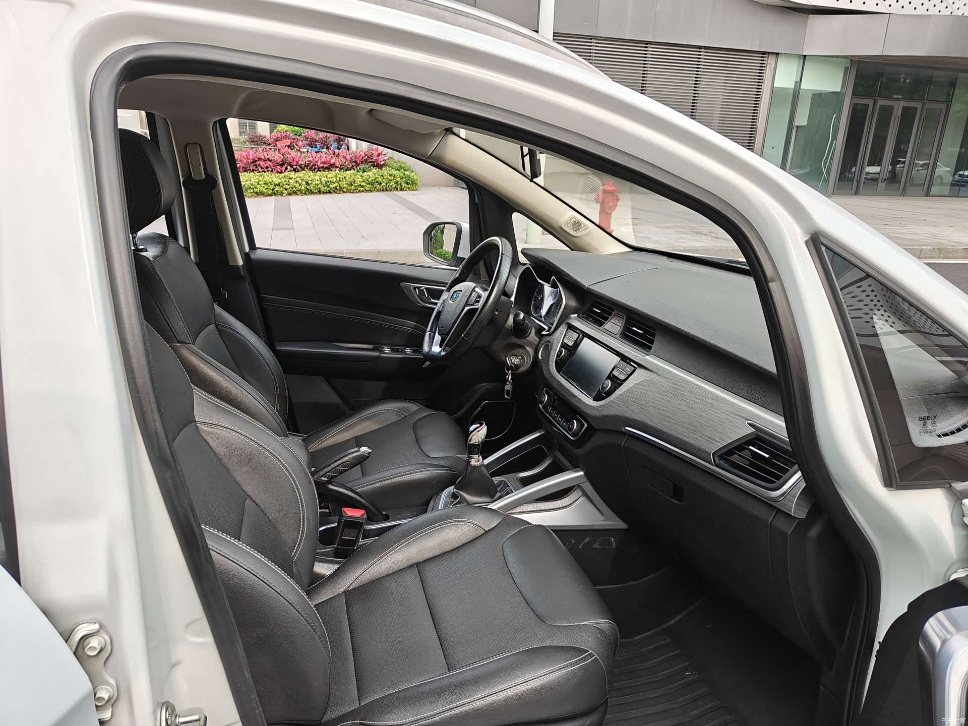 Geely X3, 2018 4