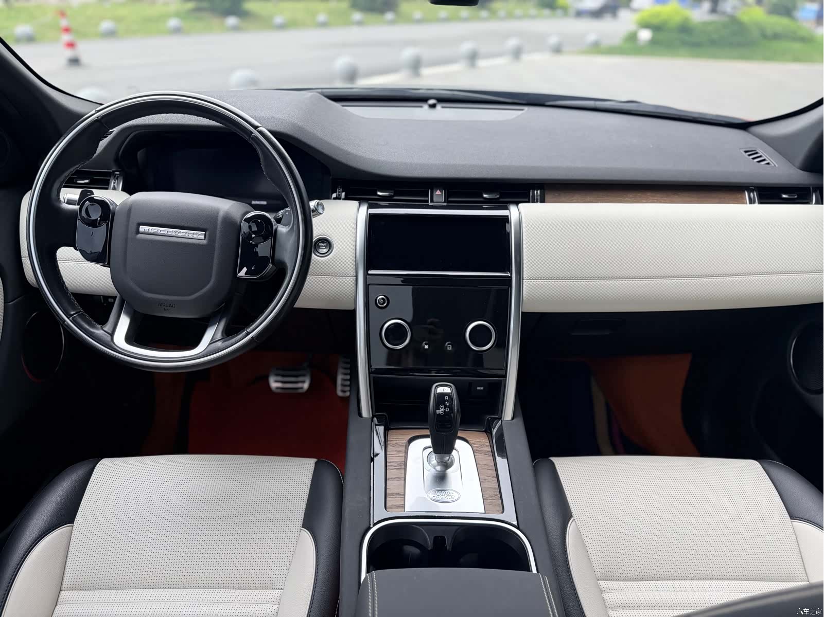Land Rover Discovery, 2020 12