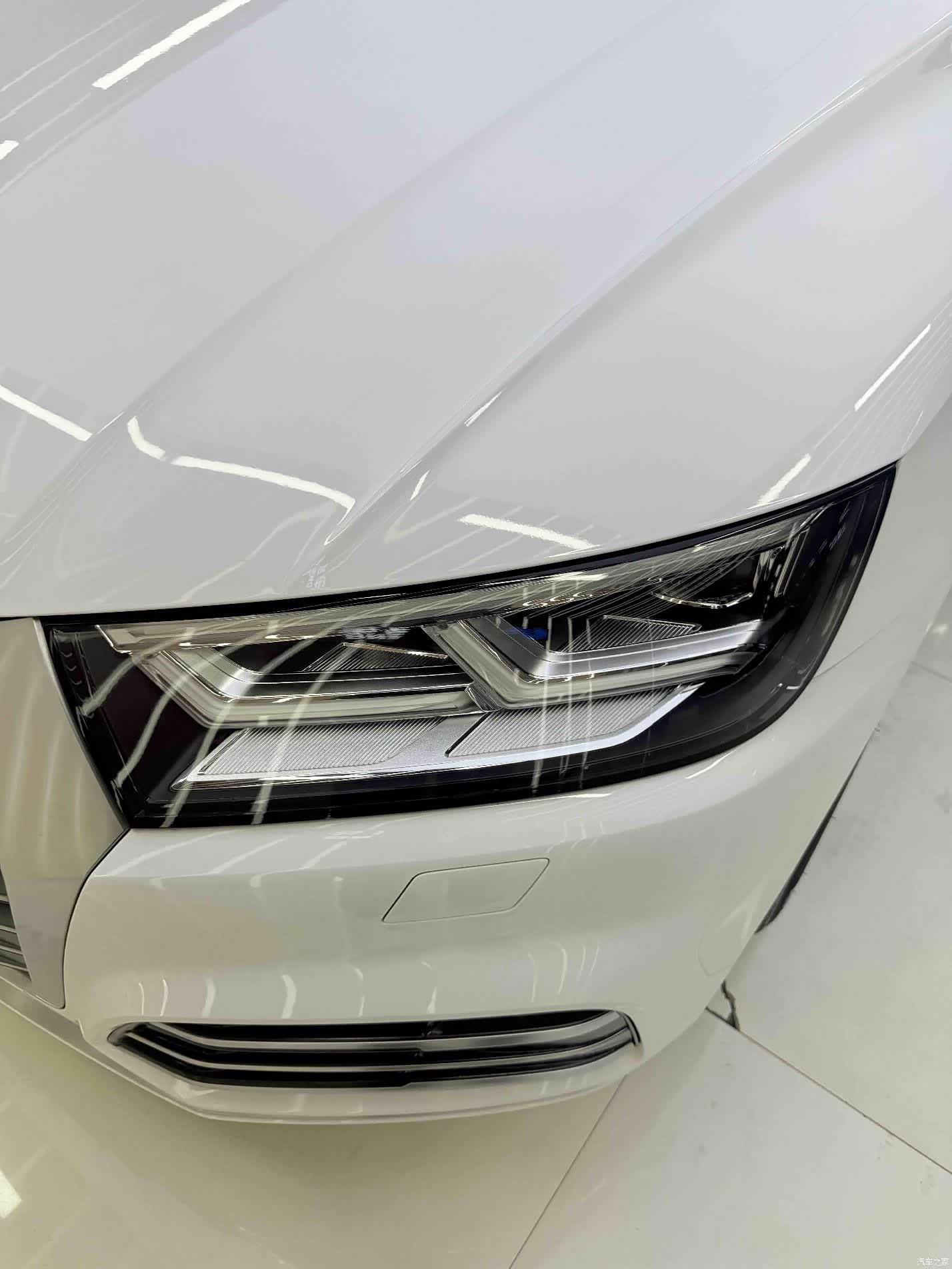 Audi Q5L, 2020 4