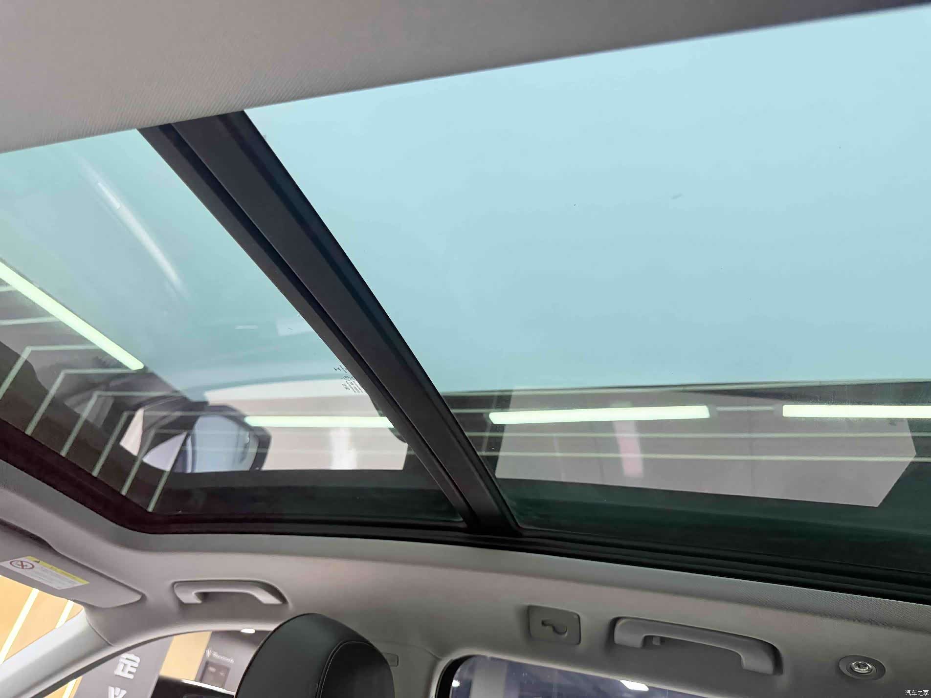 Audi Q5L, 2020 11