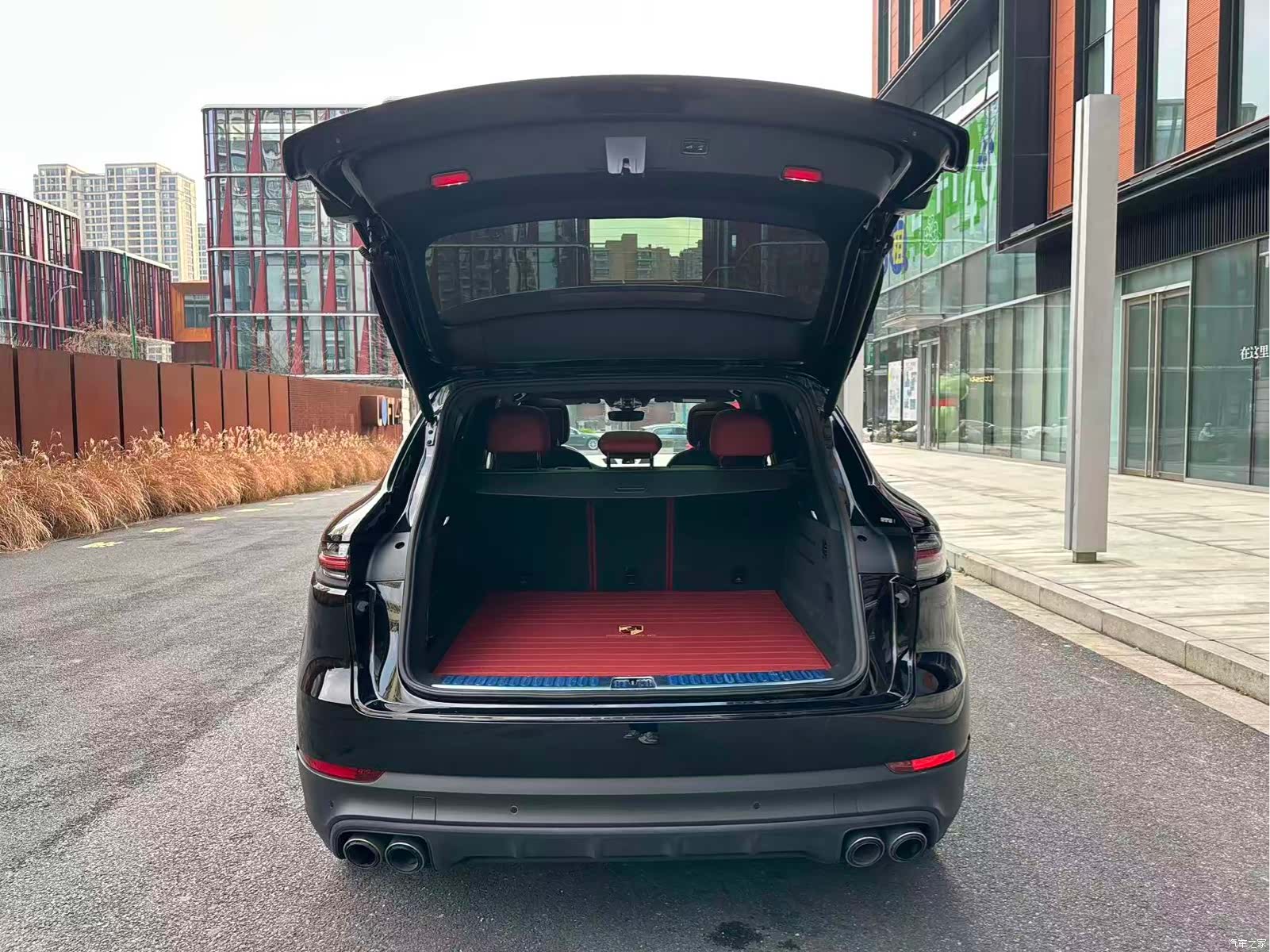 Porsche Cayenne, 2022 11
