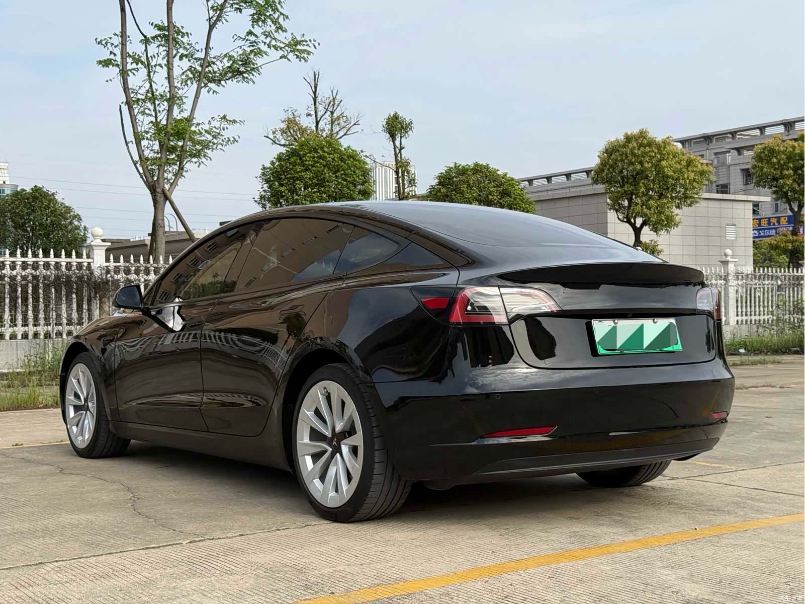 Tesla Model 3, 2023 11