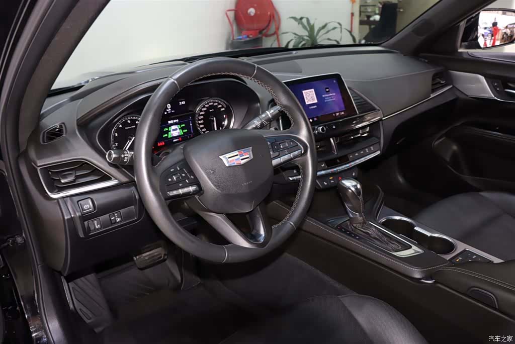 Cadillac CT4, 2022 9